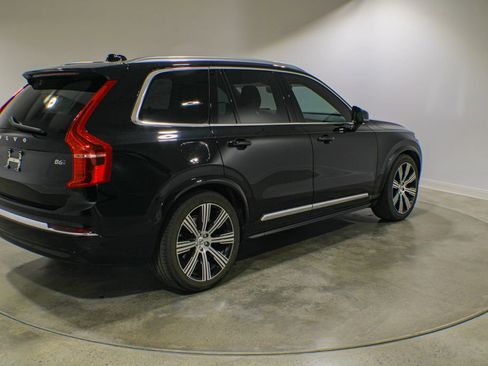 Used 2023 Volvo XC90 B6 Ultimate AWD/4WD image 5