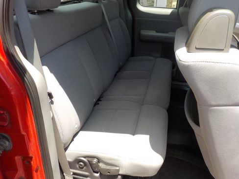 Used 2006 Ford F150 STX RWD image 12