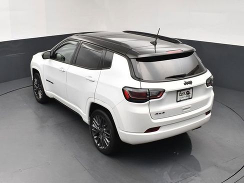 Used 2022 Jeep Compass High Altitude AWD/4WD image 16
