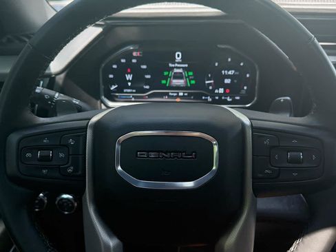 Used 2024 GMC Sierra 1500 Denali w/ Denali Reserve Package AWD/4WD image 23