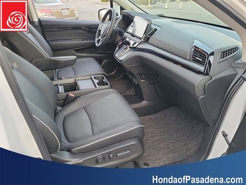 Used 2026 Honda Odyssey Elite image 21