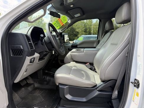 Used 2018 Ford F150 XL w/ Equipment Group 101A Mid AWD/4WD image 12