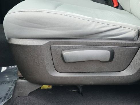 Used 2019 RAM 1500 Express w/ Express Value Package image 13