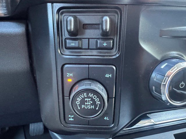 Used 2025 Ford F250 Lariat w/ Lariat Ultimate Package AWD/4WD image 29