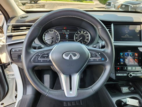 Certified 2025 INFINITI QX50 Luxe AWD/4WD image 18