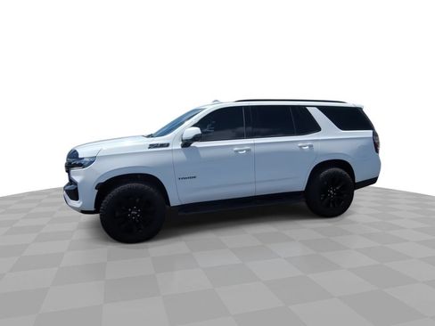 Used 2023 Chevrolet Tahoe Z71 w/ Luxury Package AWD/4WD image 4
