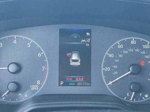 Used 2023 Toyota Corolla Cross L image 16