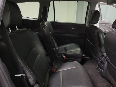 Used 2020 Honda Pilot Elite image 24