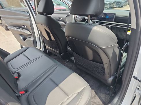Certified 2025 Hyundai Tucson SEL AWD/4WD image 11