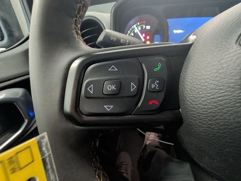 Used 2024 Jeep Wrangler Unlimited AWD/4WD image 18