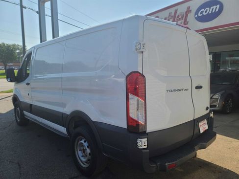 Used 2017 Ford Transit 250 130 Low Roof image 6