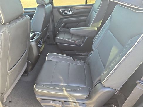 Used 2024 Chevrolet Tahoe Premier image 15