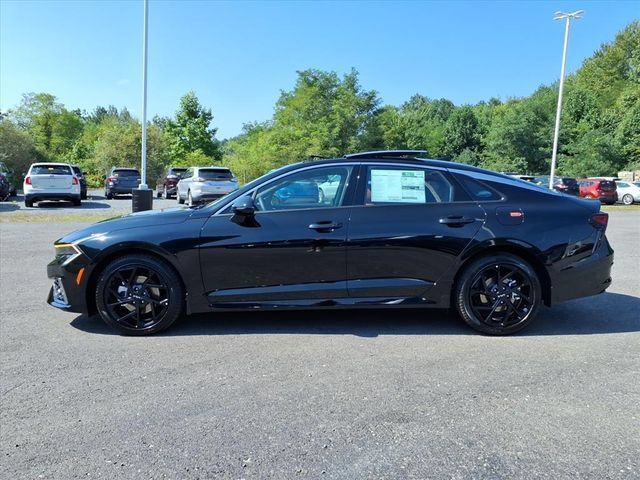 New 2026 Kia K5 GT-Line FWD image 4