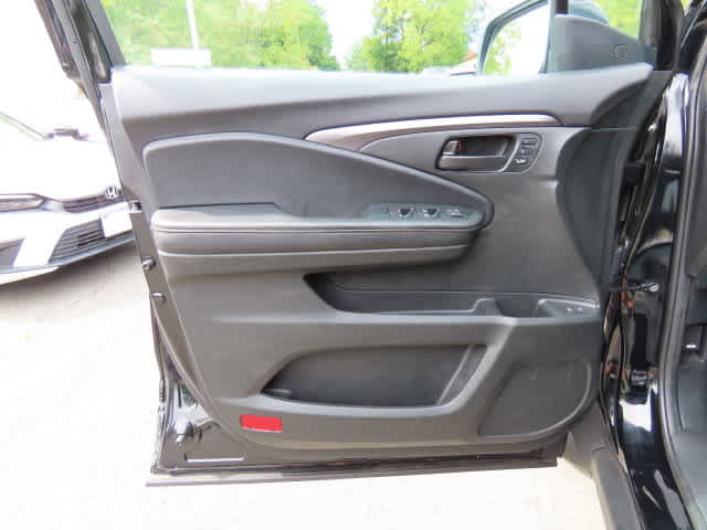 Certified 2023 Honda Passport EX-L image 15