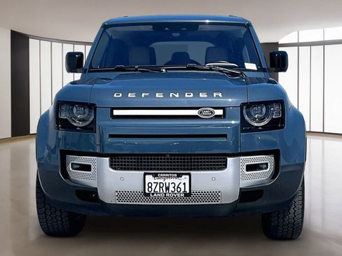 Used 2022 Land Rover Defender 110 SE AWD/4WD image 2