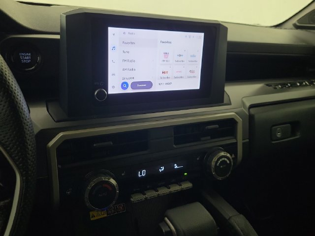 Used 2025 Toyota Tacoma SR5 RWD image 27