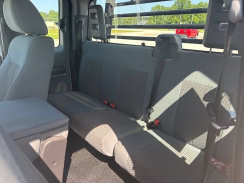 Used 2014 Ford F250 XL w/ Power Equipment Group AWD/4WD image 15