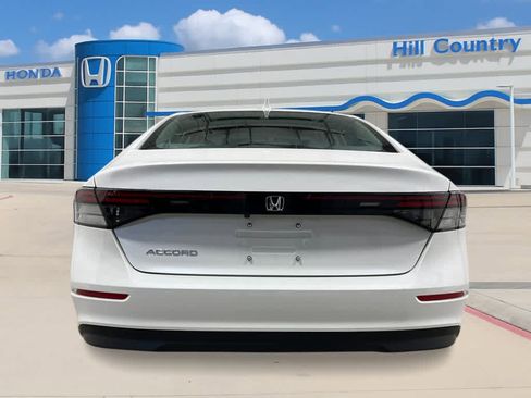 New 2026 Honda Accord LX image 4