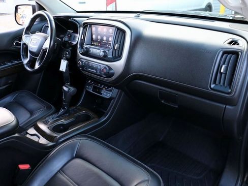 Used 2020 GMC Canyon Denali image 35