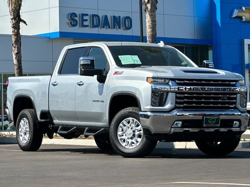 Used 2023 Chevrolet Silverado 3500 LTZ w/ Gooseneck/5TH Wheel Package image 2