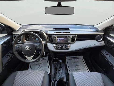 Used 2014 Toyota RAV4 LE image 17