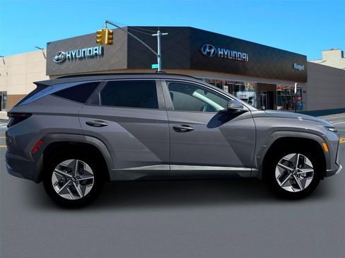New 2026 Hyundai Tucson SEL AWD/4WD image 9