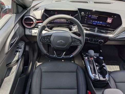 Used 2026 Chevrolet Trax RS w/ Driver Confidence Package FWD image 16
