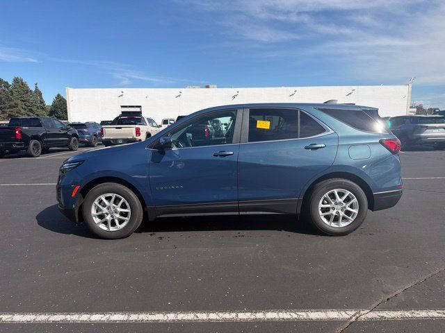 Used 2024 Chevrolet Equinox LT FWD image 1