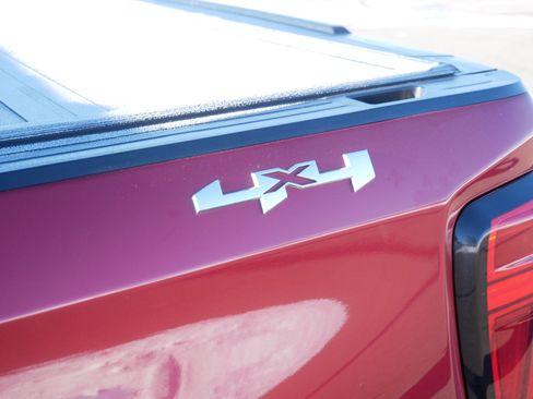 Used 2019 GMC Sierra 1500 SLT w/ SLT Premium Plus Package image 17