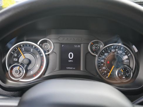 Used 2019 RAM 2500 Tradesman AWD/4WD image 16