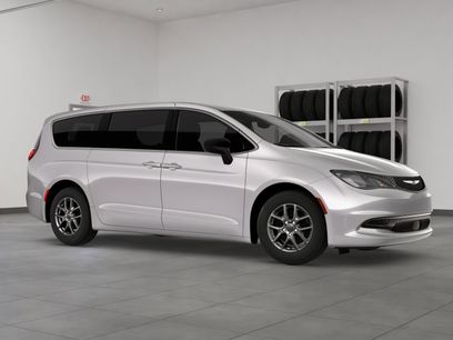 New 2026 Chrysler Voyager LX