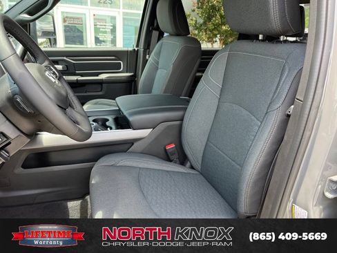 New 2026 RAM 2500 Big Horn AWD/4WD image 5