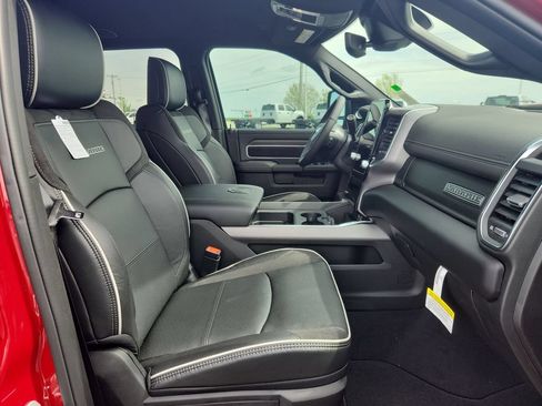 New 2026 RAM 3500 Laramie AWD/4WD image 23