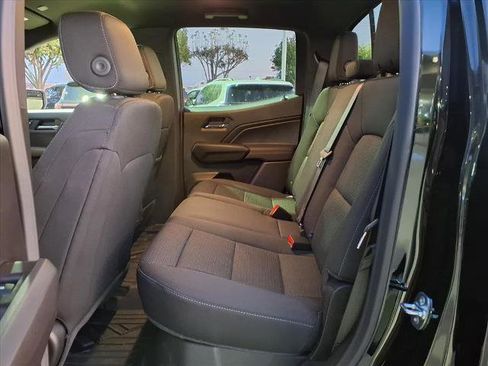 New 2026 GMC Canyon Elevation w/ Convenience Package image 19