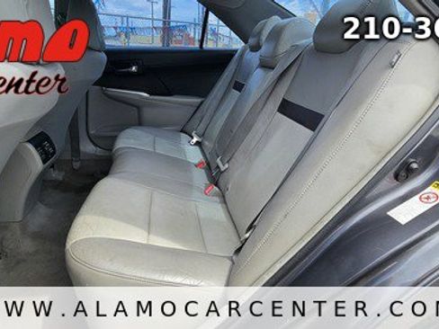 Used 2013 Toyota Camry XLE FWD image 26