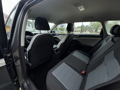 New 2025 Volkswagen Taos S image 24