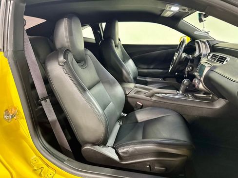 Used 2014 Chevrolet Camaro SS image 21