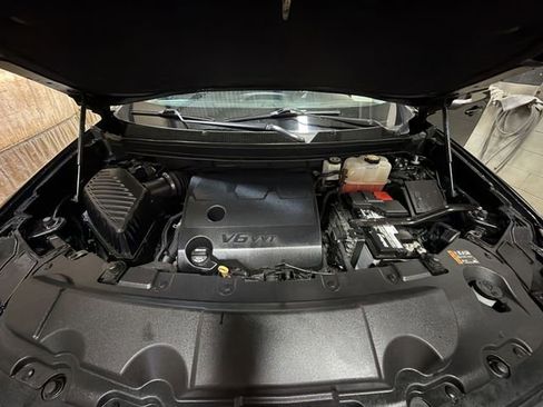 Certified 2021 Chevrolet Traverse Premier w/ Redline Edition image 28