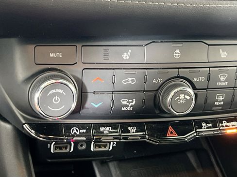 Used 2022 Dodge Durango GT AWD/4WD image 20