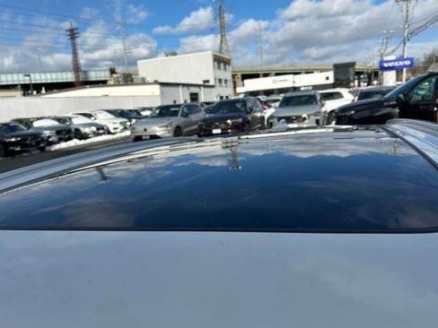 Certified 2023 Volvo XC60 B6 Ultimate image 5