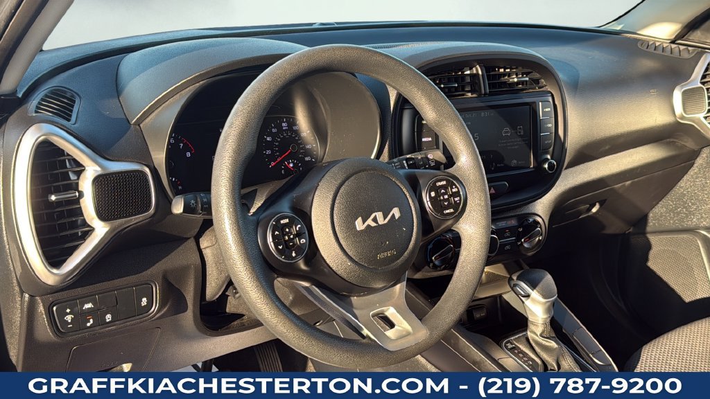 Used 2022 Kia Soul LX w/ Technology Package FWD image 32