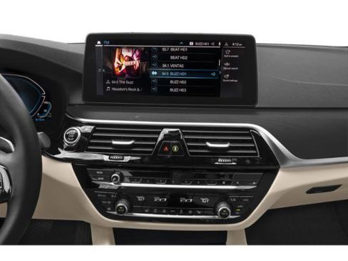 Certified 2023 BMW 530e w/ Convenience Package RWD image 13