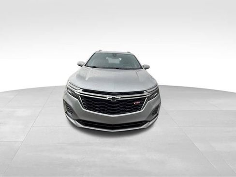Used 2023 Chevrolet Equinox RS w/ LPO, Floor Liner Package image 2