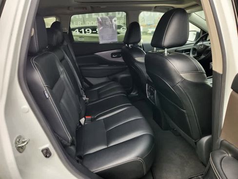 Used 2023 Nissan Murano SL image 11