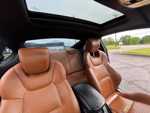 Used 2013 Hyundai Genesis 3.8 RWD image 9
