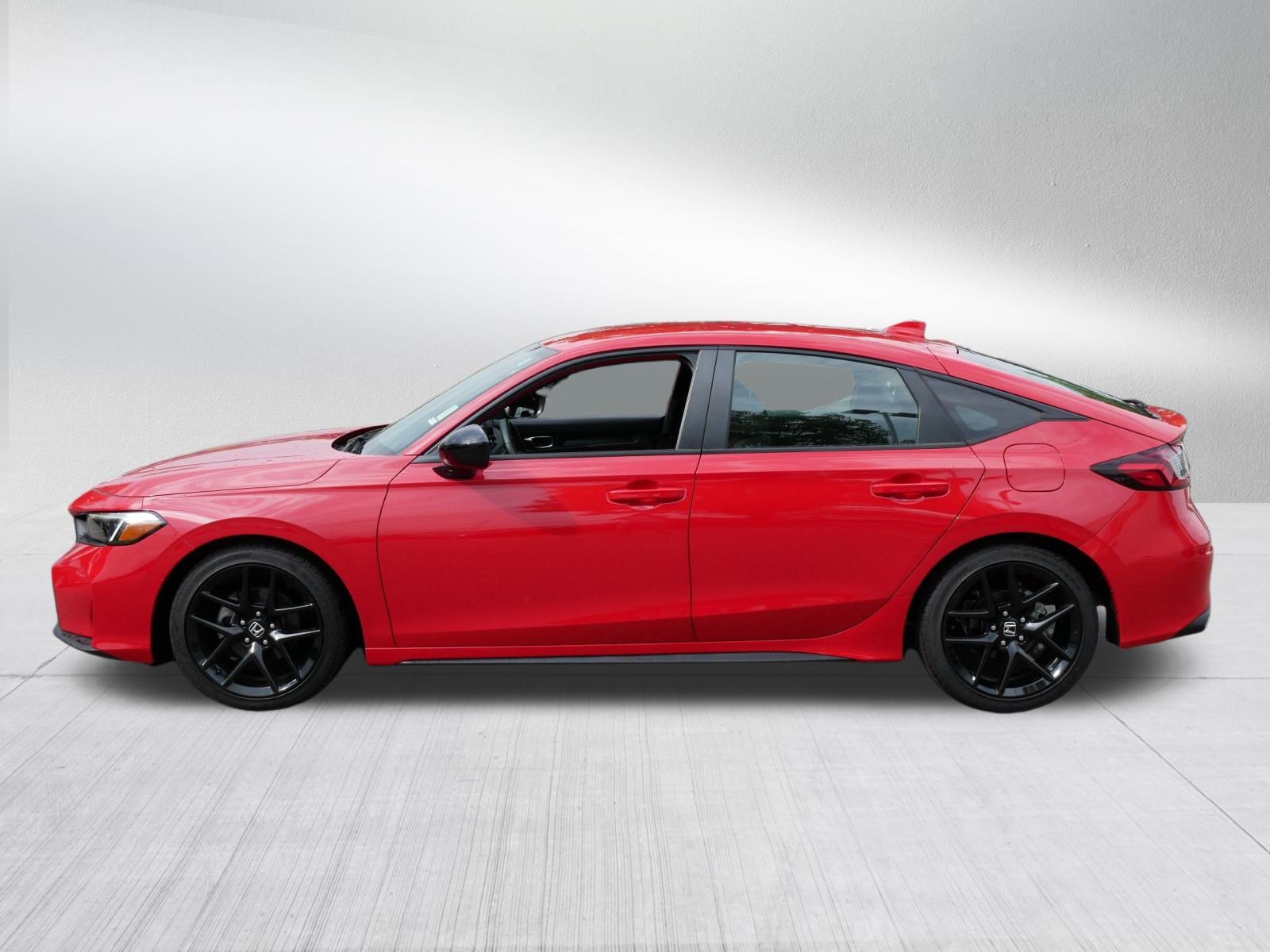 Used 2025 Honda Civic Sport image 4