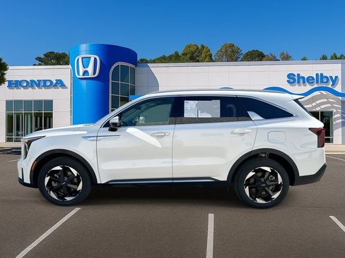 Used 2025 Kia Sorento EX image 5