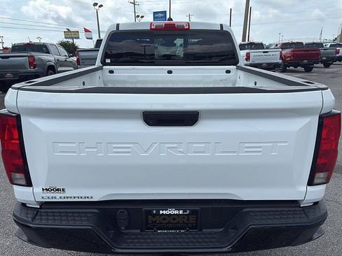 Used 2024 Chevrolet Colorado Trail Boss w/ Advanced Trailering Package AWD/4WD image 7