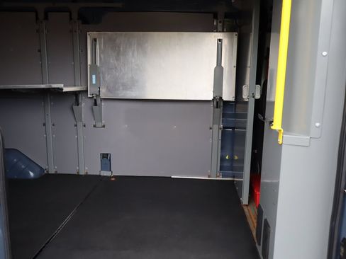 Used 2022 Ford Transit 250 148 High Roof Extended AWD w/ Parcel Delivery Package image 18