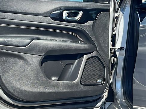 Used 2022 Jeep Compass High Altitude image 23